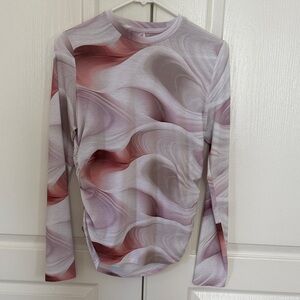 Calia Long Sleeve Wave-Pattern Top in Dusty Rose and Mauve